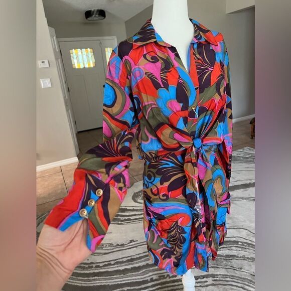 Souvenir Floral Mini Button Down Shirt Dress - Picture 5 of 16